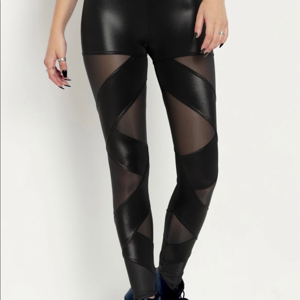 Sheer Straps HW Leggings 3.0